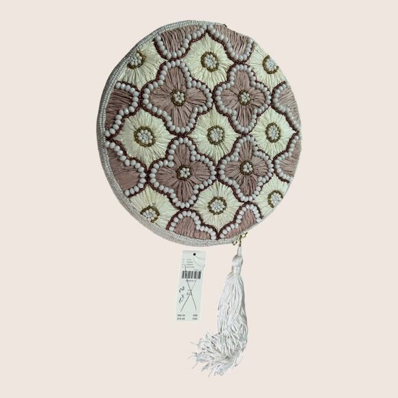 🐚 ANTHRO UNDER THE SEA SEASHELL BEADED CIRCLE POUCH CREAM HANDBAG PURSE NWT - Picture 4 of 6